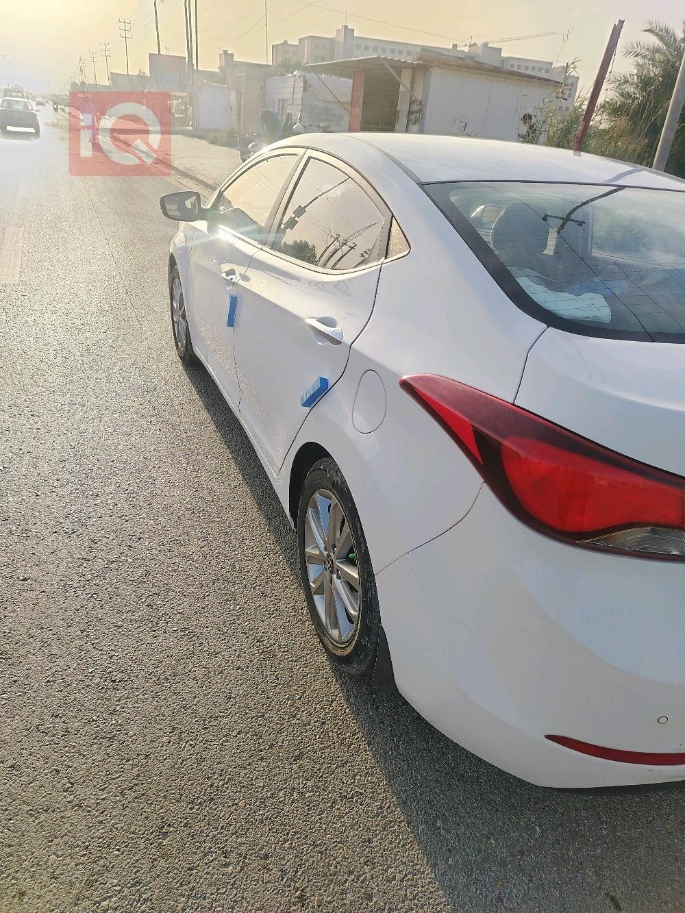 هيونداي النترا